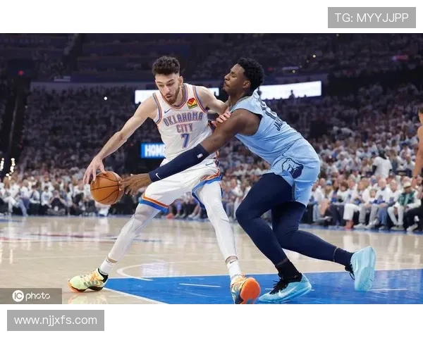 雷霆客场19分逆转灰熊 亚历山大35分霍姆格伦贡献21分7篮板